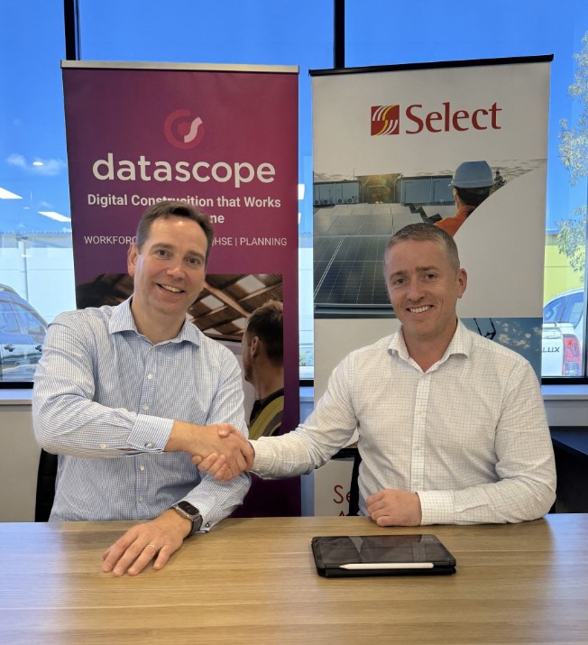 Richard Bailey, DataScope Systems Director of Sales and Ruairi Mawn, Select Business Unit Leader